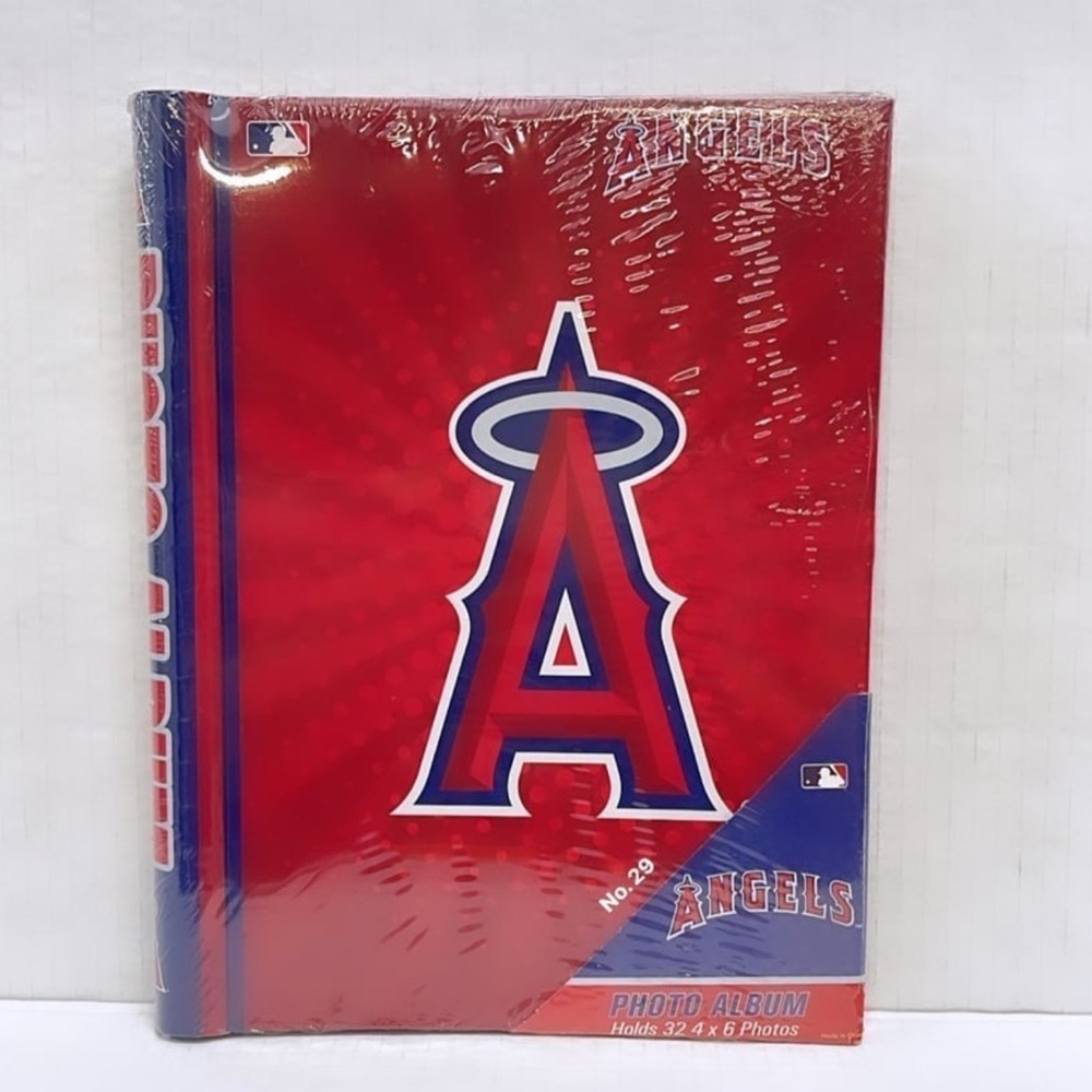 Angels Baseball 32 Photo Album / 4x6